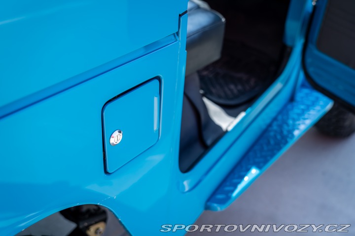 Toyota Ostatní modely LandCruiser FJ40 V8 6.0L 1982
