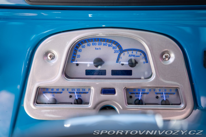 Toyota Ostatní modely LandCruiser FJ40 V8 6.0L 1982