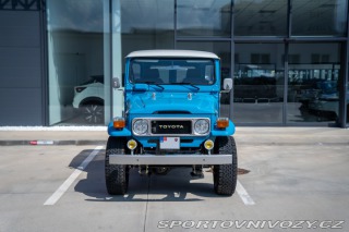Toyota Ostatní modely LandCruiser FJ40 V8 6.0L 1982