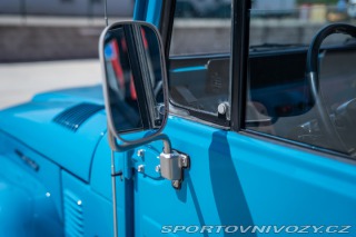Toyota Ostatní modely LandCruiser FJ40 V8 6.0L 1982