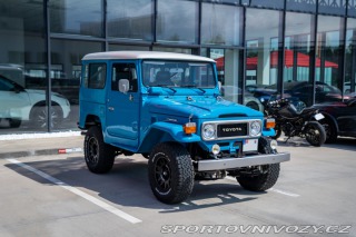 Toyota Ostatní modely LandCruiser FJ40 V8 6.0L 1982