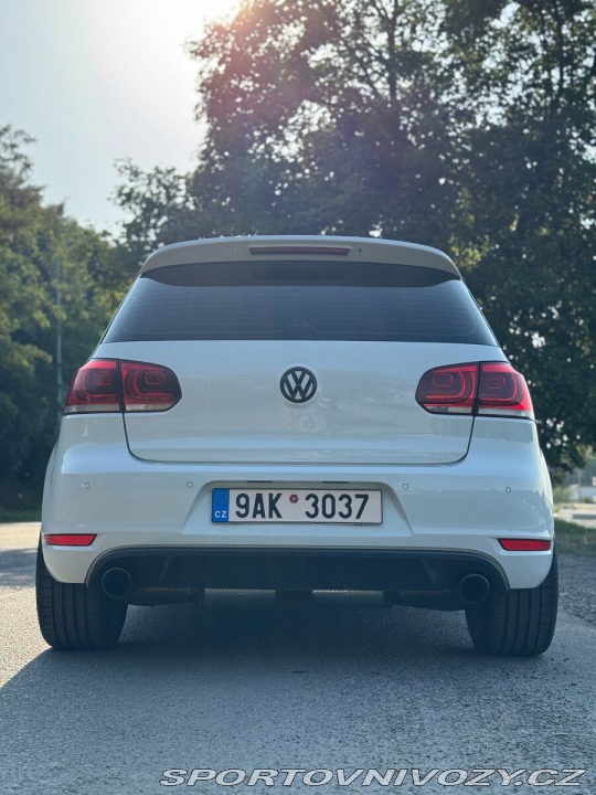 Volkswagen Golf GTI 2013