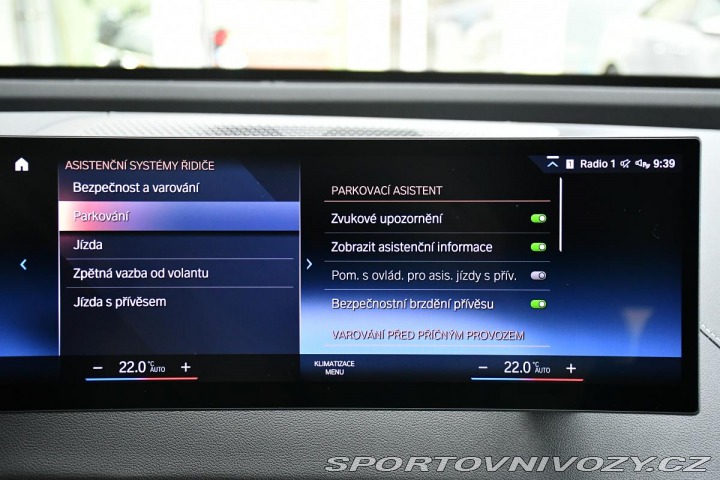 BMW iX xDrive40 H/K TAŽNÉ ČR 2022