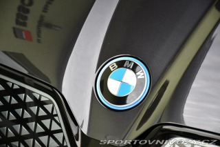 BMW iX xDrive40 H/K TAŽNÉ ČR 2022