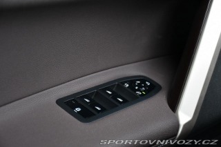 BMW iX xDrive40 H/K TAŽNÉ ČR 2022