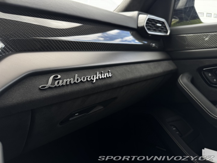 Lamborghini Urus 2023