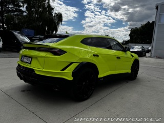 Lamborghini Urus  2023