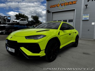 Lamborghini Urus  2023