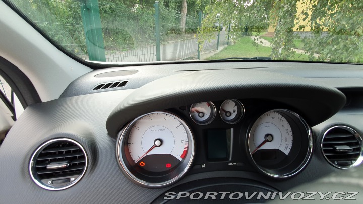 Peugeot 308 GTI 2011
