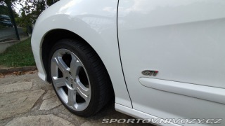 Peugeot 308 GTI 2011