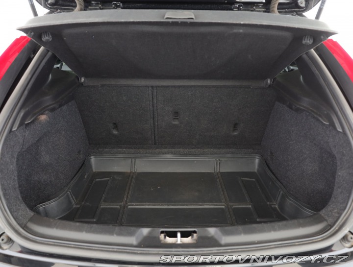 Volvo V40 2.0 D4 Polestar 2015