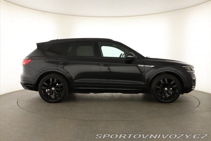 Volkswagen Ostatní modely Touareg R-Line 3.0 TDI 2019