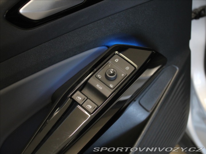 Volkswagen Ostatní modely ID.4 0,1 77kWh 195kW 4M Akční 2023