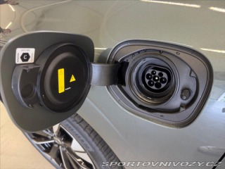 Volvo Ostatní modely XC60 2,0 T6 AWD Plus Dark 5630 2025