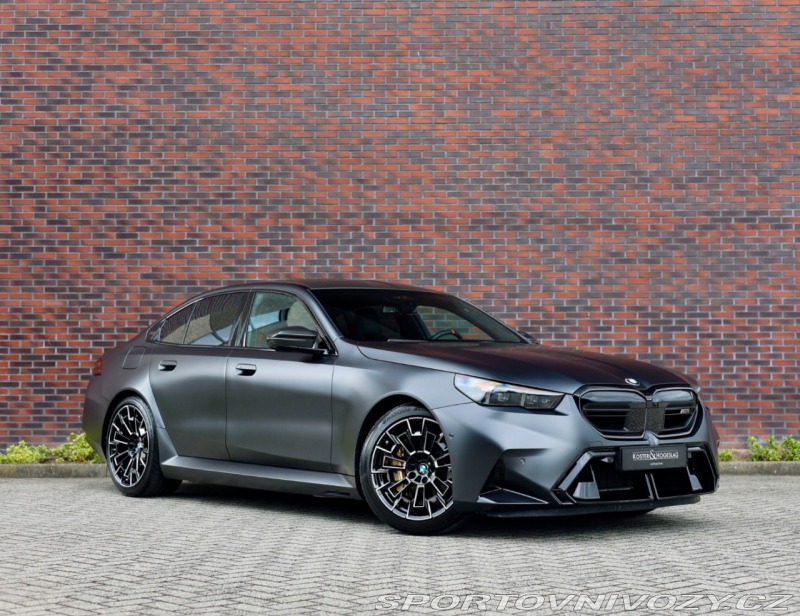 BMW M5 xdrive eHybrid | Frozen