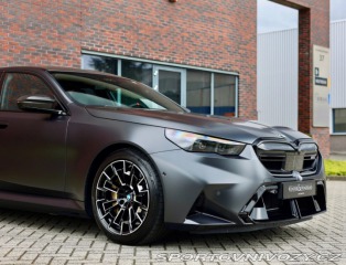 BMW M5 xdrive eHybrid | Frozen 2025