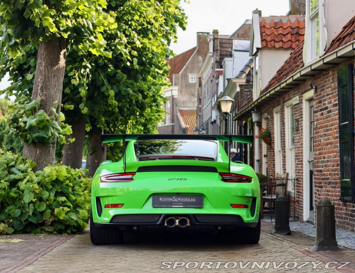 Porsche 911 GT3 RS *Lizard Green- ze 2018