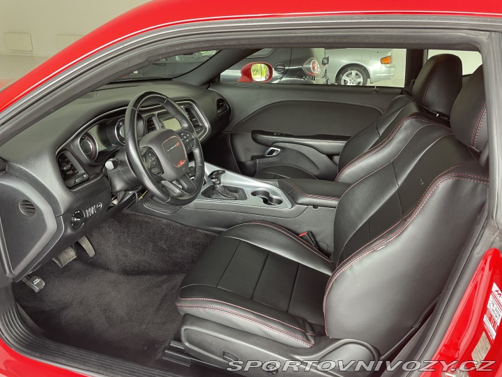 Dodge Challenger 3.6 L VVT 2016