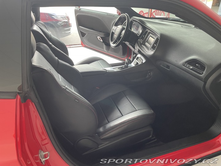 Dodge Challenger 3.6 L VVT 2016