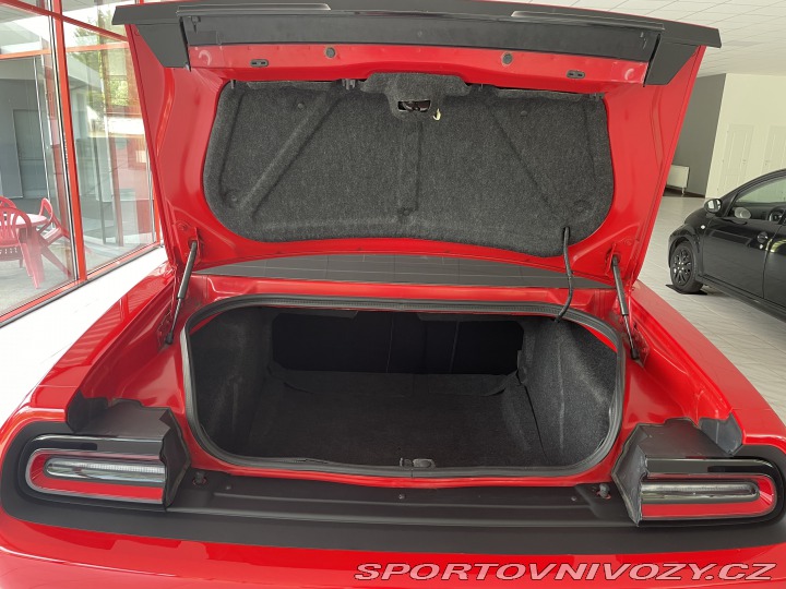 Dodge Challenger 3.6 L VVT 2016