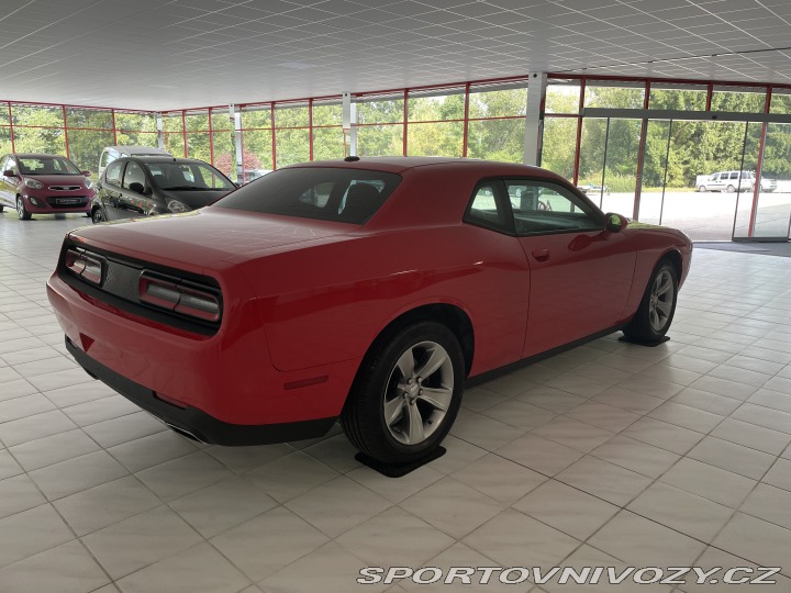 Dodge Challenger 3.6 L VVT 2016