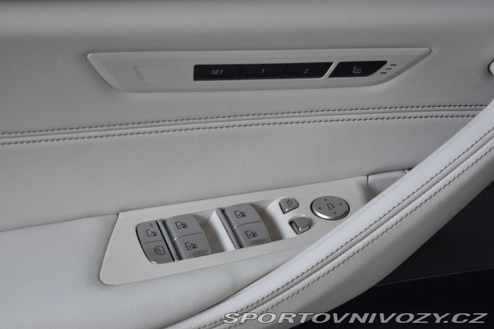 BMW 5 540d xDrive*LUXURY*NAPPA* 2020