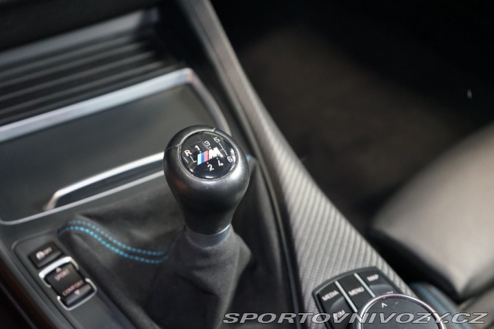 BMW M2 PERFORMANCE*CAMERA*MANUAL 2017