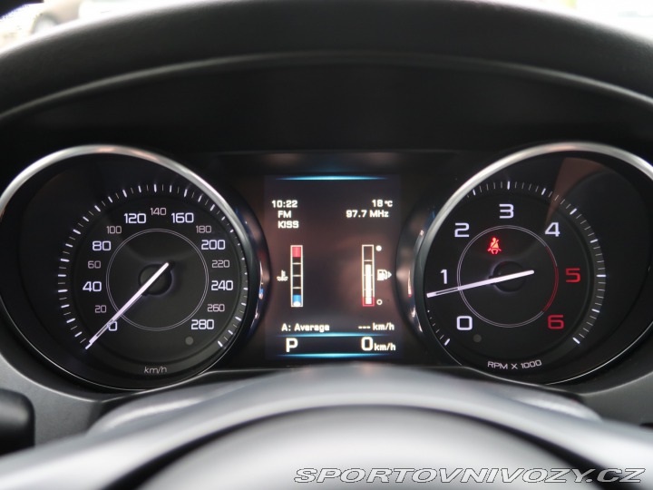 Jaguar XE E-Performance 2016