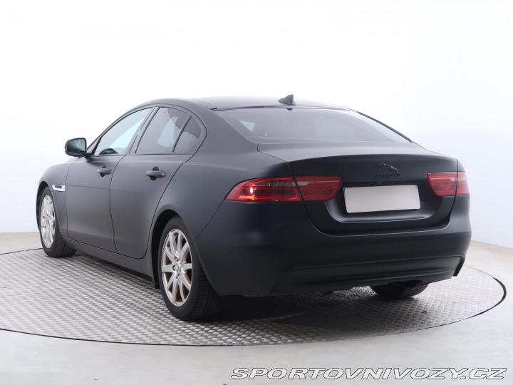 Jaguar XE E-Performance 2016