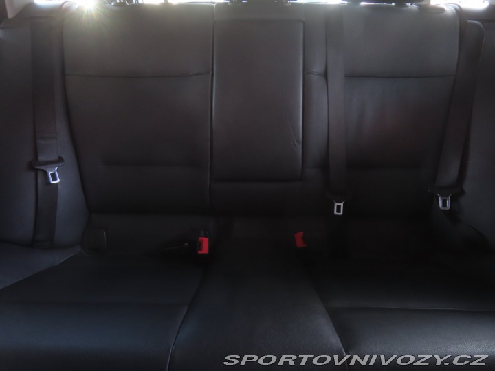 BMW 3 325 i 2006