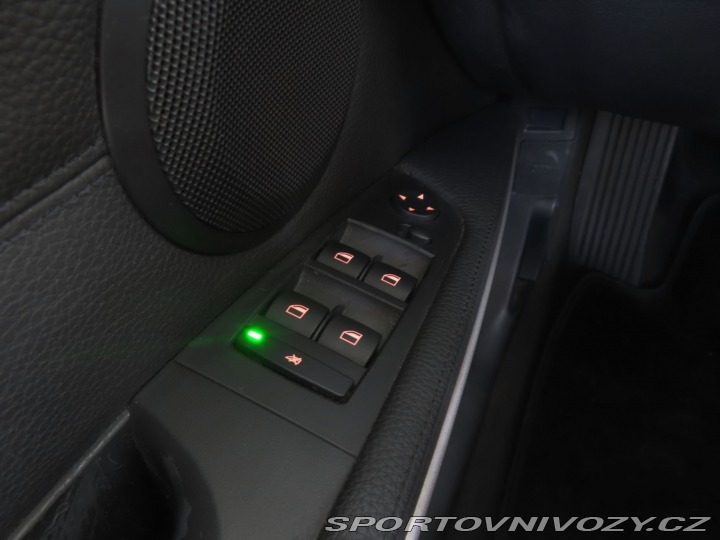 BMW 3 325 i 2006