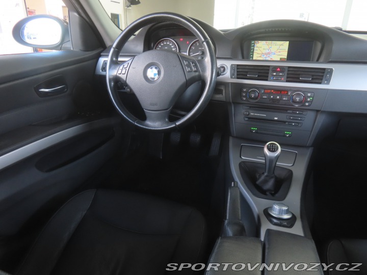 BMW 3 325 i 2006