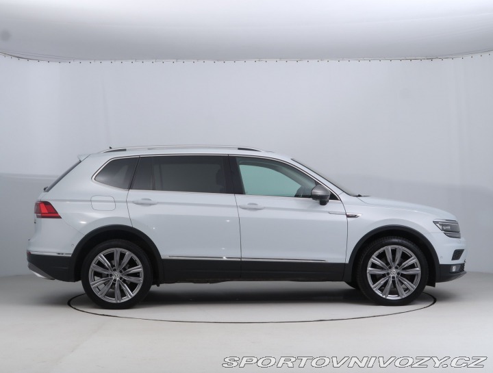 Volkswagen Ostatní modely Tiguan Allspace Highline 2.0 BiTDI 2017