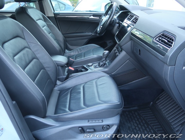 Volkswagen Ostatní modely Tiguan Allspace Highline 2.0 BiTDI 2017