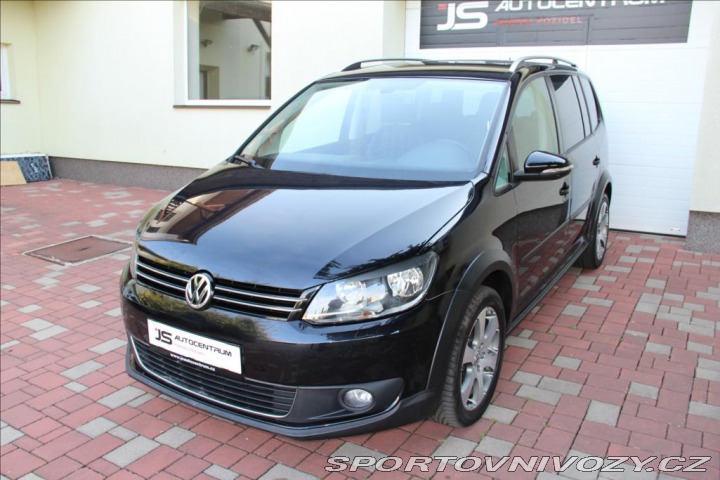 Volkswagen Ostatní modely Touran 1,4 TSI 140PS Cross 2011
