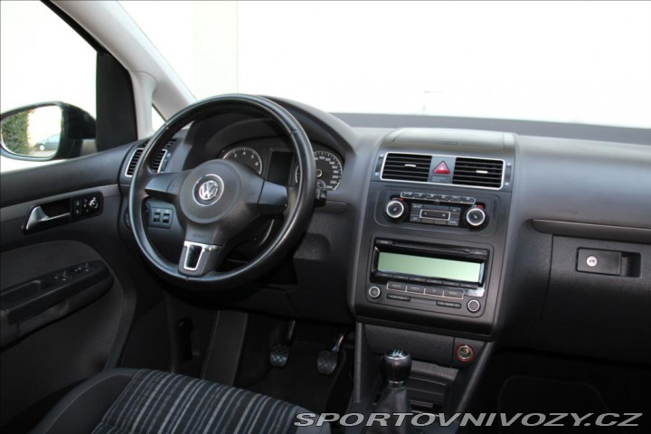 Volkswagen Ostatní modely Touran 1,4 TSI 140PS Cross 2011