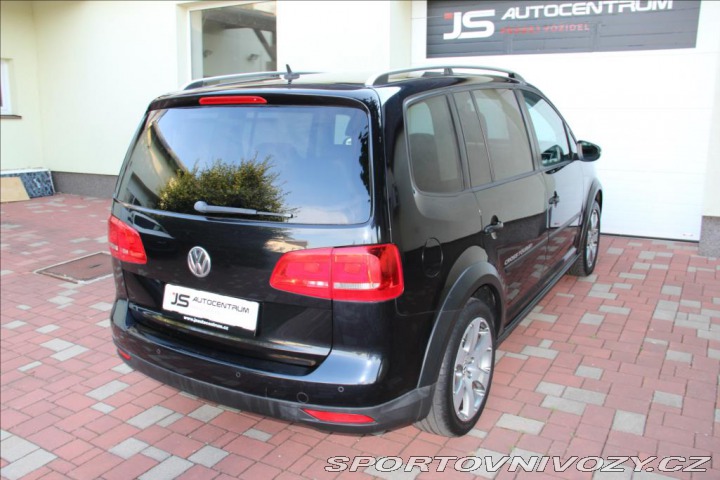 Volkswagen Ostatní modely Touran 1,4 TSI 140PS Cross 2011