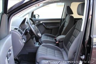 Volkswagen Ostatní modely Touran 1,4 TSI 140PS  Cross 2011