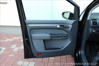 Volkswagen Ostatní modely Touran 1,4 TSI 140PS  Cross 2011