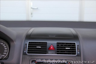 Volkswagen Ostatní modely Touran 1,4 TSI 140PS  Cross 2011
