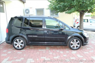 Volkswagen Ostatní modely Touran 1,4 TSI 140PS  Cross 2011