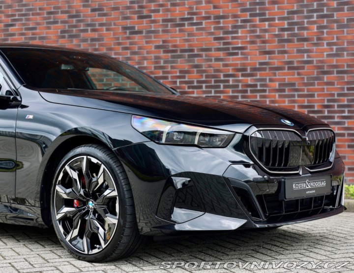 BMW 5 Touring 550e xDrive M SP 2025