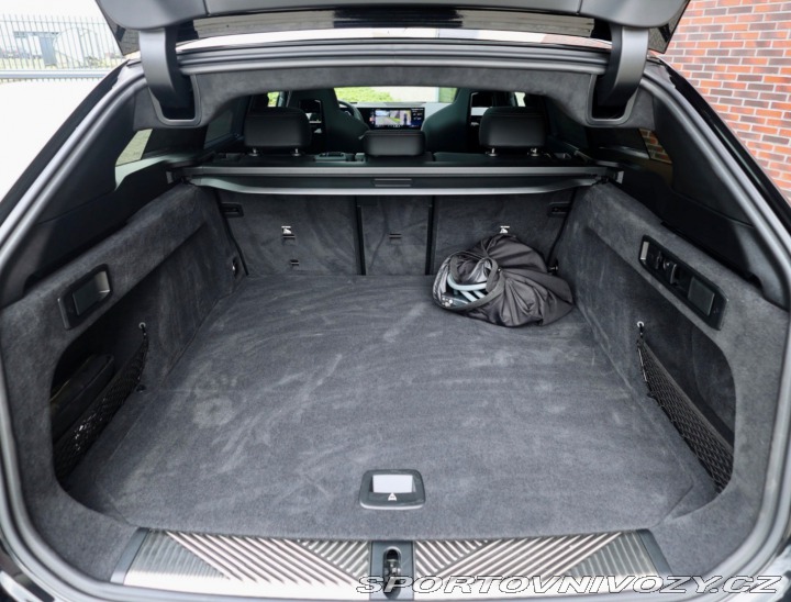 BMW 5 Touring 550e xDrive M SP 2025