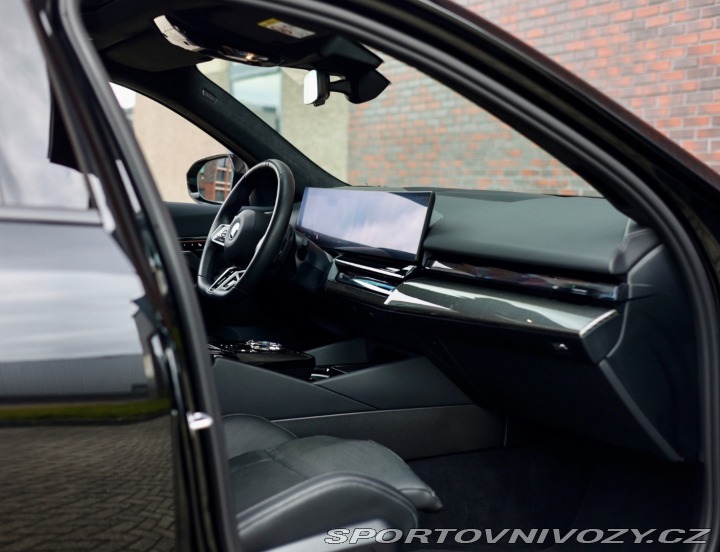BMW 5 Touring 550e xDrive M SP 2025