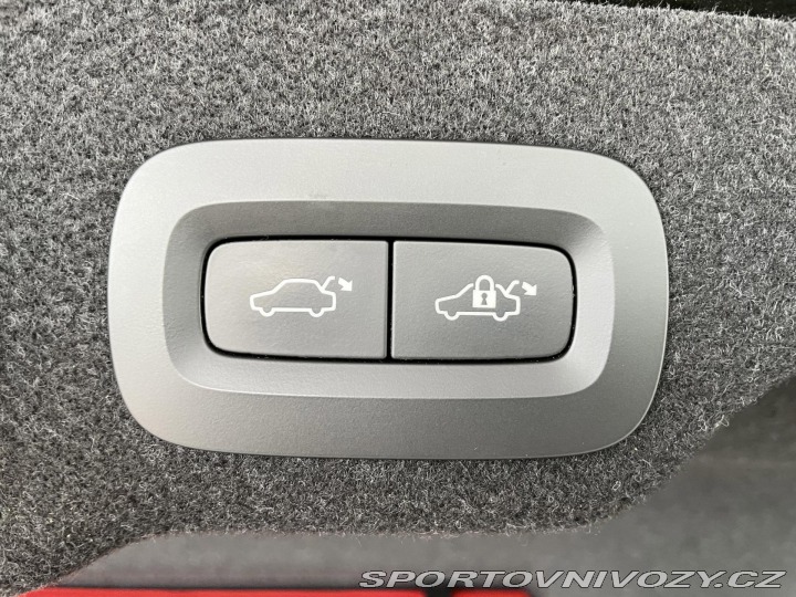 Volvo S90 D5 AWD*Inscrip*360kam*Key 2018