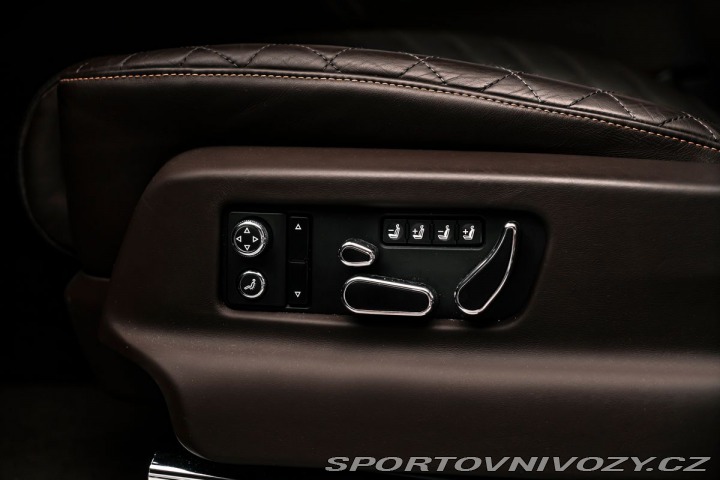 Bentley Bentayga 4,0D Masáže Pano LED 2017