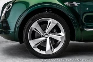 Bentley Bentayga 4,0D Masáže Pano LED 2017