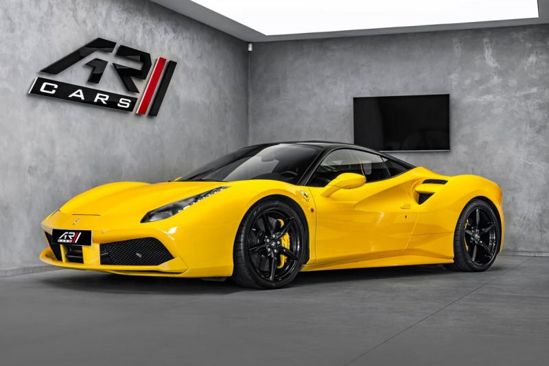 Ferrari 488 