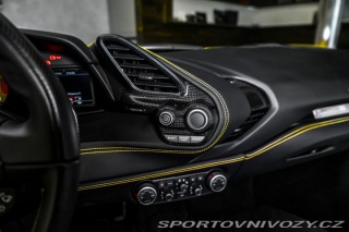 Ferrari 488  2017
