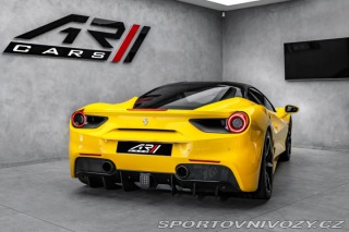 Ferrari 488  2017